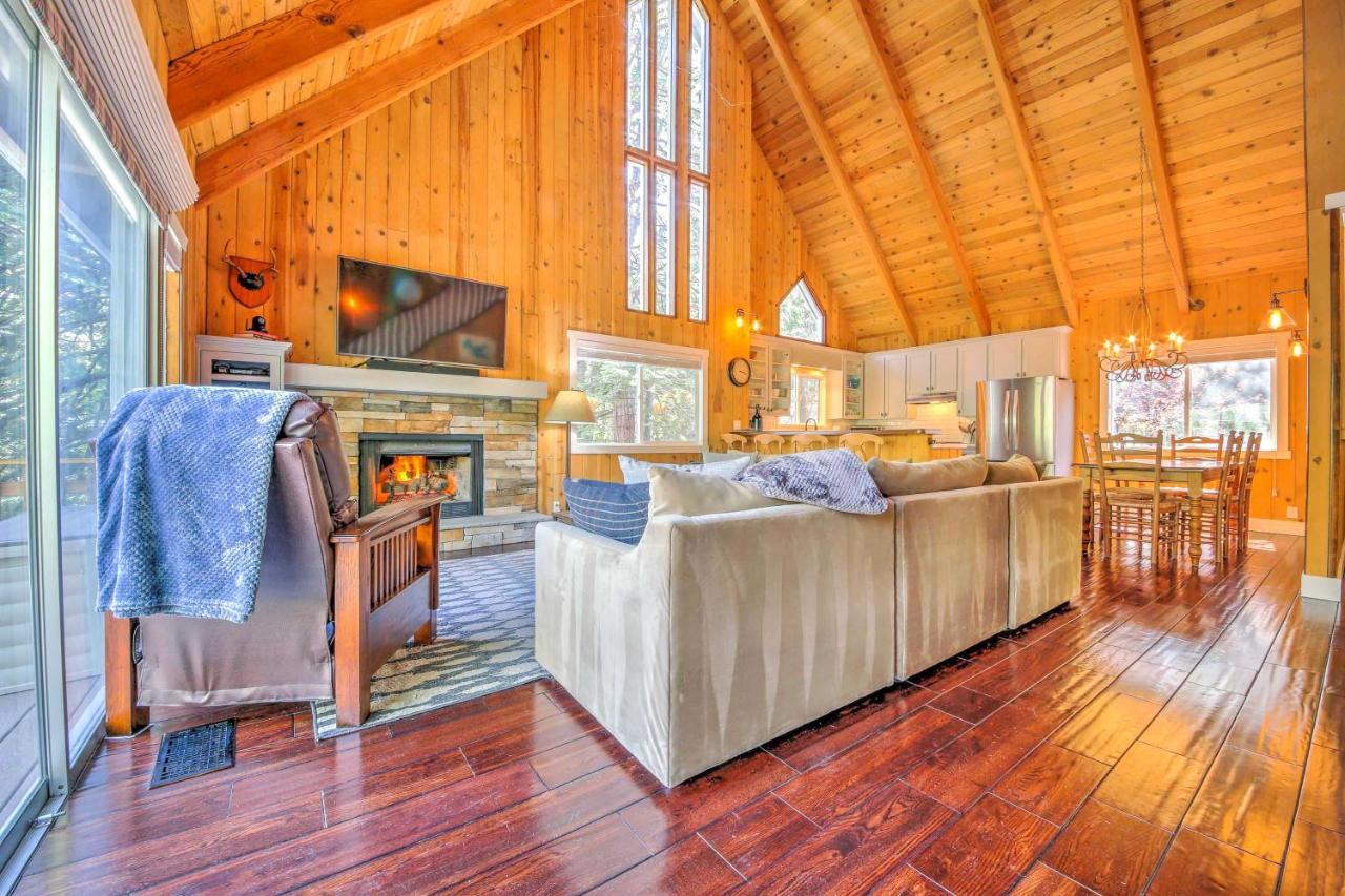 Gorgeous Lake Arrowhead Retreat Game Room And Deck Εξωτερικό φωτογραφία
