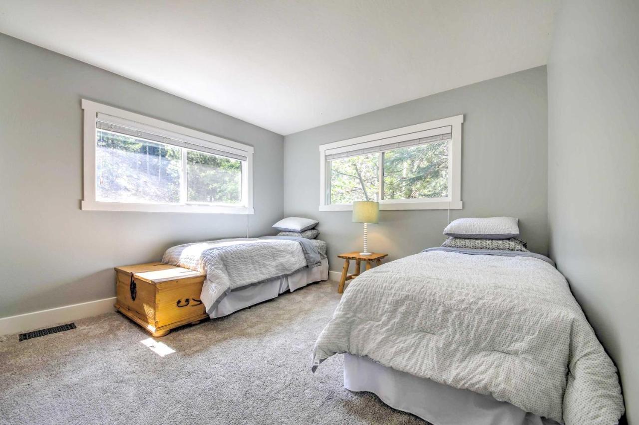 Gorgeous Lake Arrowhead Retreat Game Room And Deck Εξωτερικό φωτογραφία